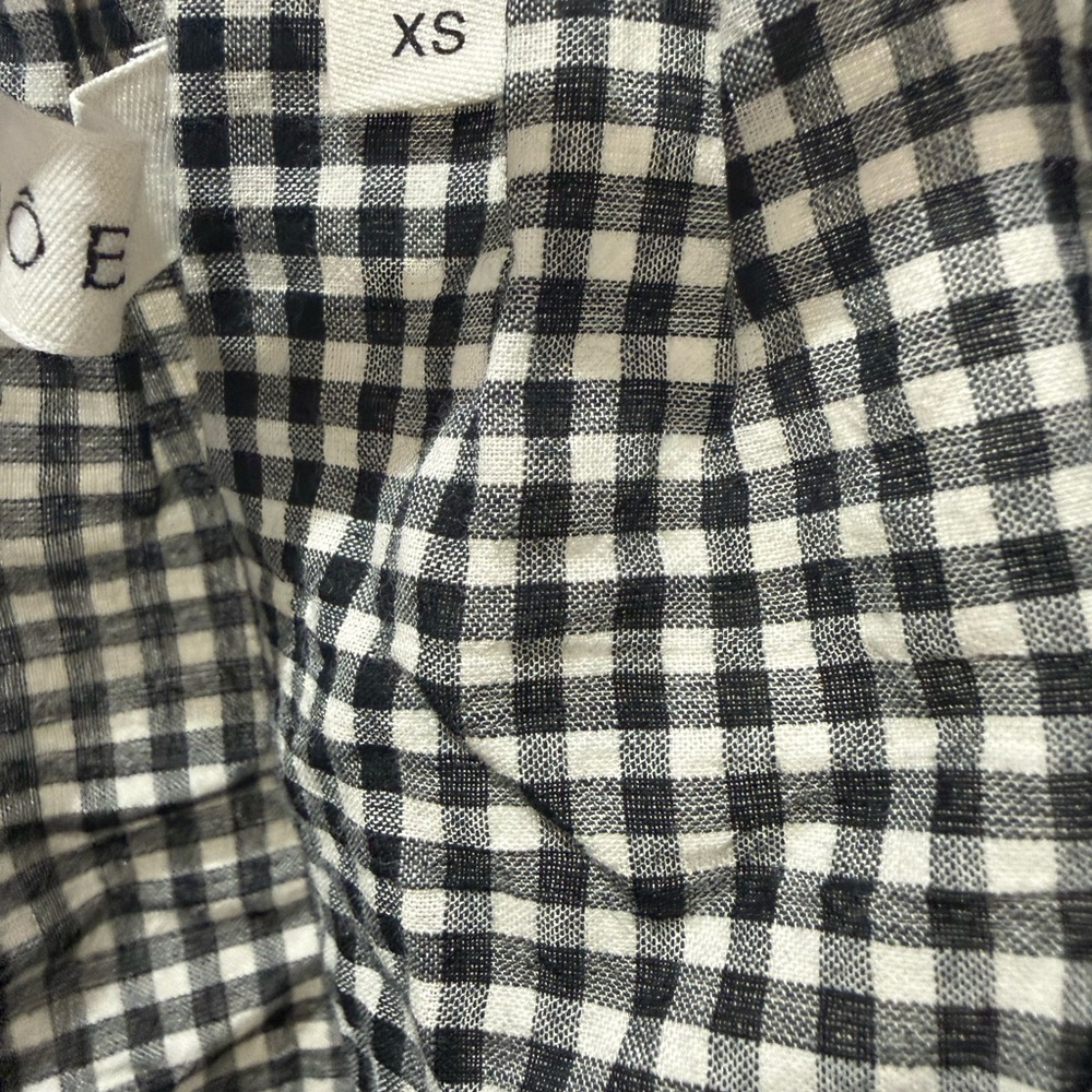 Doen Black and White Gingham traveler Top - Picture 4 of 5